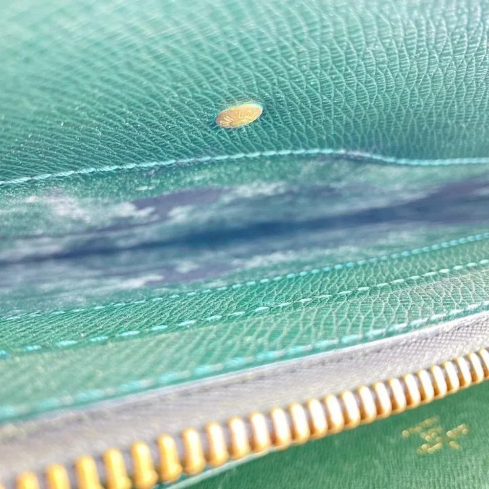 Louis Vuitton Green Taiga Leather Lozan Attache